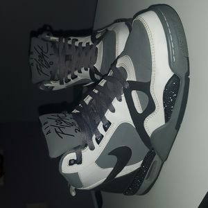 Nike grey black white air flight 2013 sneakers